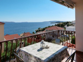 Гостиница Apartment Culić-2  Трогир